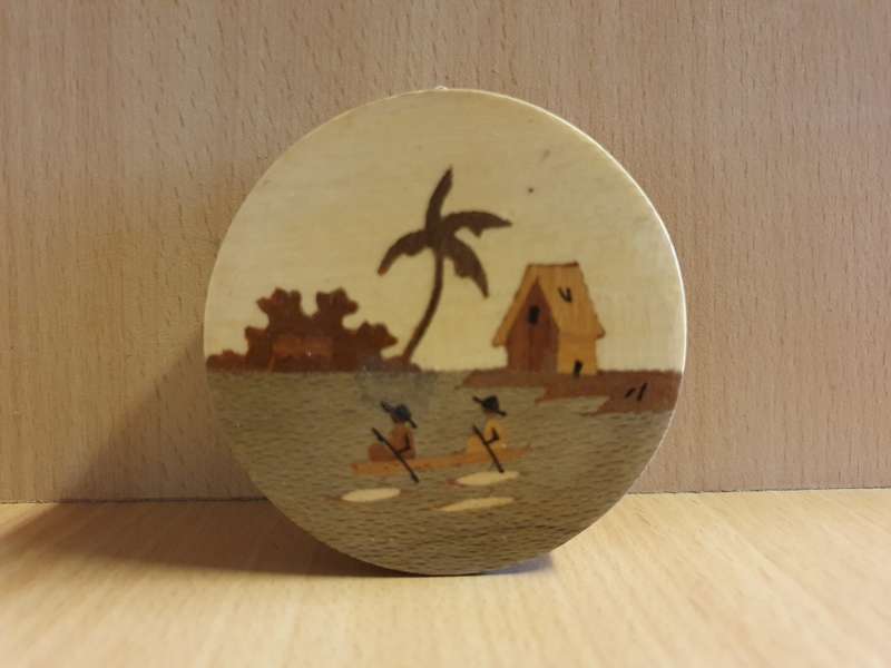 Small Round Trinket Box - width 7cm height 4cm
