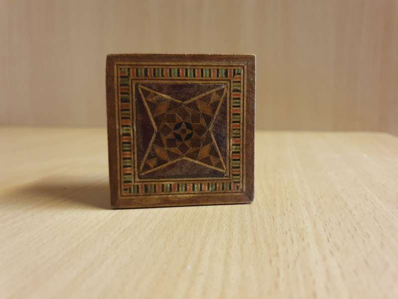 Wooden Inlay Trinket Box - 6cm x 6cm height 3cm