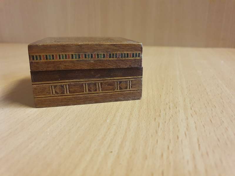 Wooden Inlay Trinket Box - 6cm x 6cm height 3cm