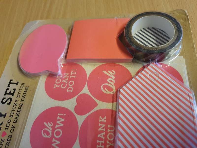 Mollie Makes Stationery Set