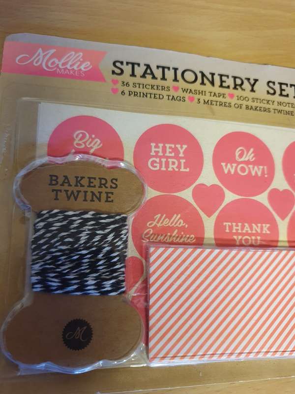 Mollie Makes Stationery Set