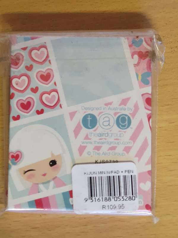 Kimmi Doll Notebook (7cm x 9cm)