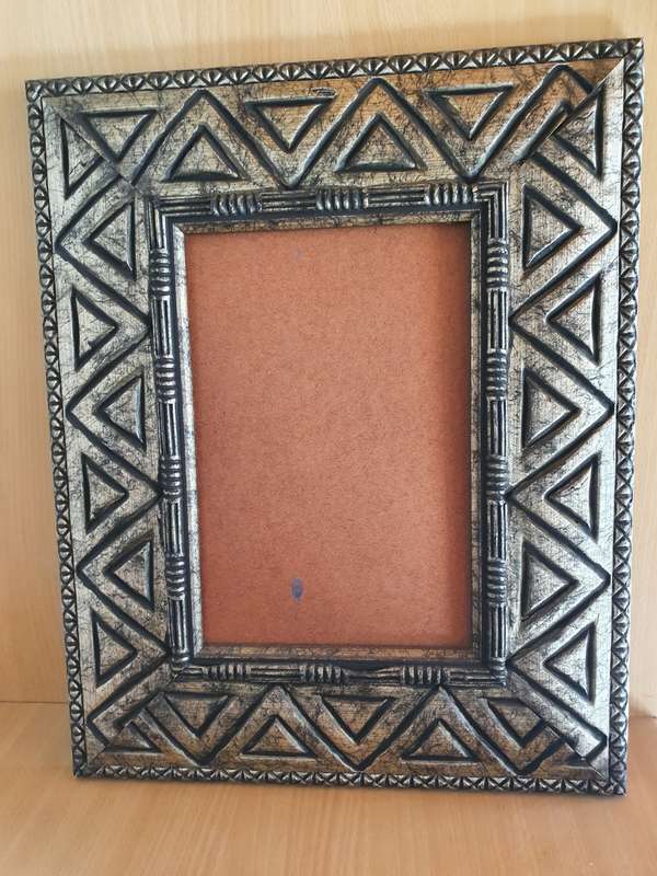 Set of 2 Wooden Frames