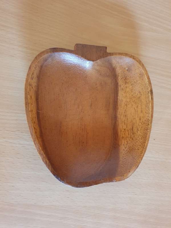 Wooden Apple Shape Plate - width 15cm