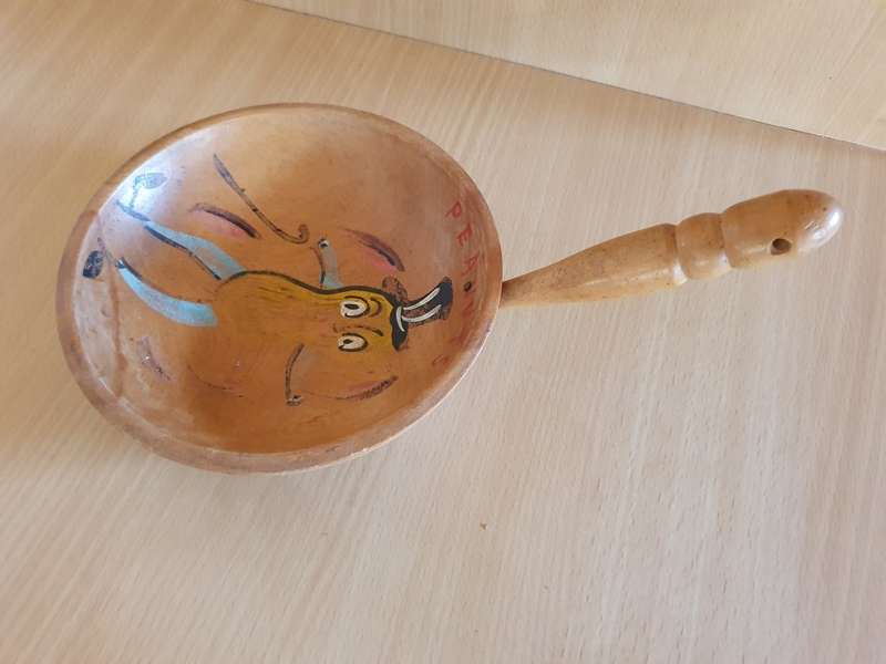 Vintage Wooden Pan Shape Peanut Dish