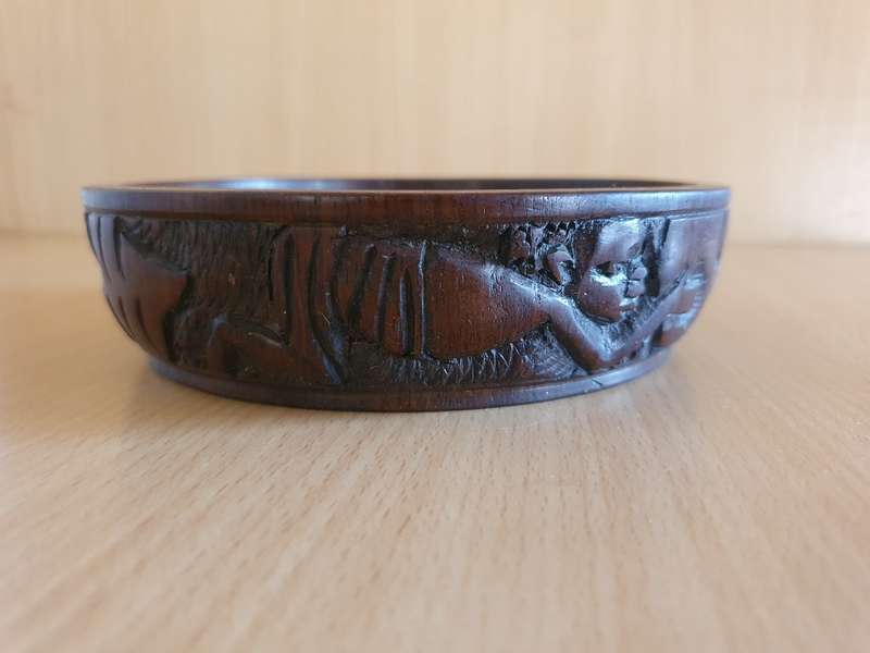 Round Carved Wooden Bowl - width 12cm height 4cm