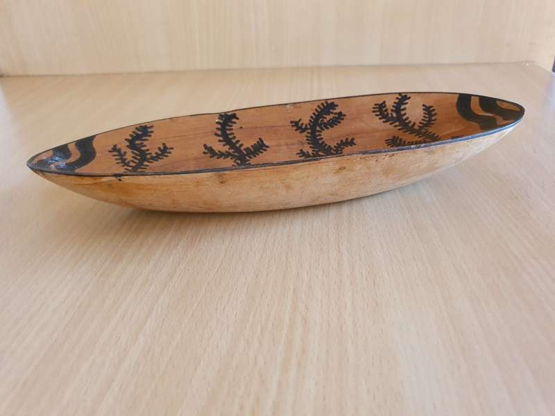 Wooden Bowl - 25cm x 9cm height 4cm