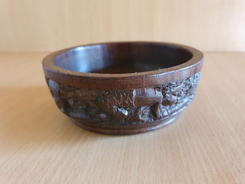 Round Carved Wooden Bowl - width 15cm height 4cm
