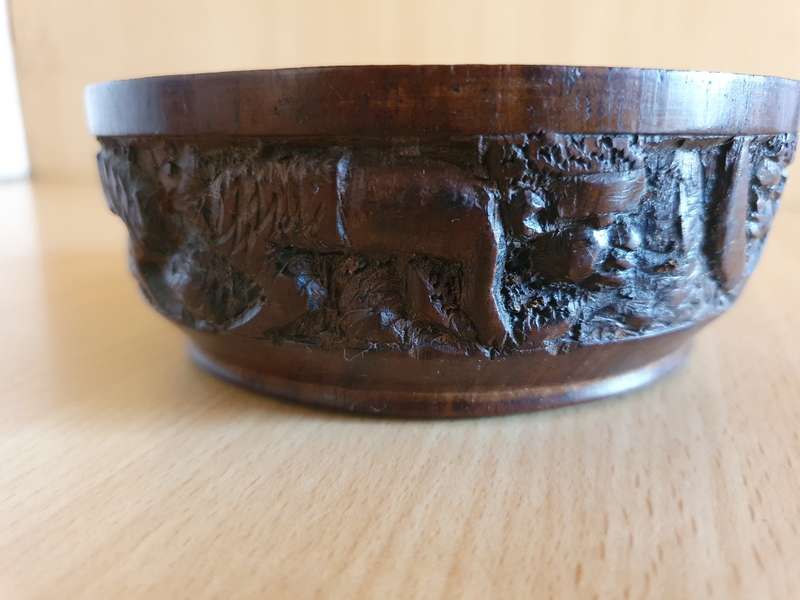 Round Carved Wooden Bowl - width 15cm height 4cm
