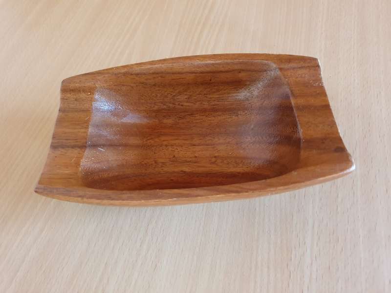 Wooden bowl - 18cm x 10cm height 6cm