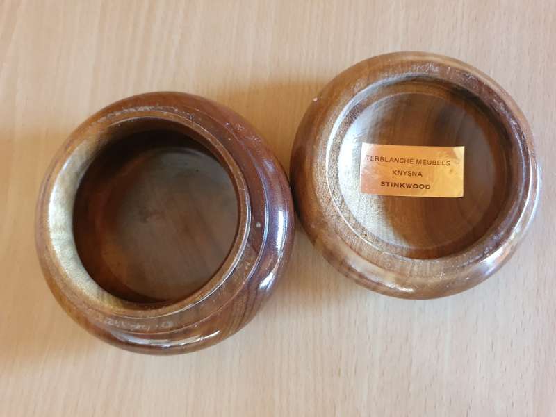 Lidded Wooden Trinket Holder - width 10cm height 6cm