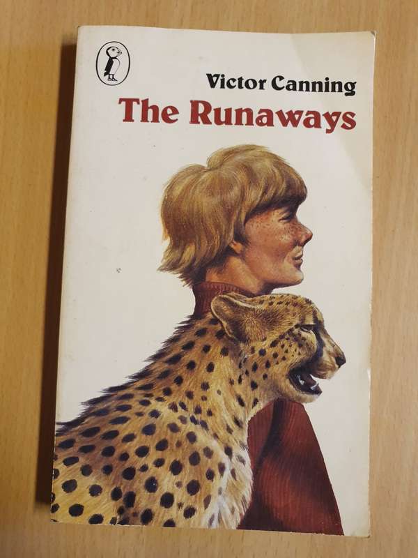 The Runaways: Victor Canning (Paperback)