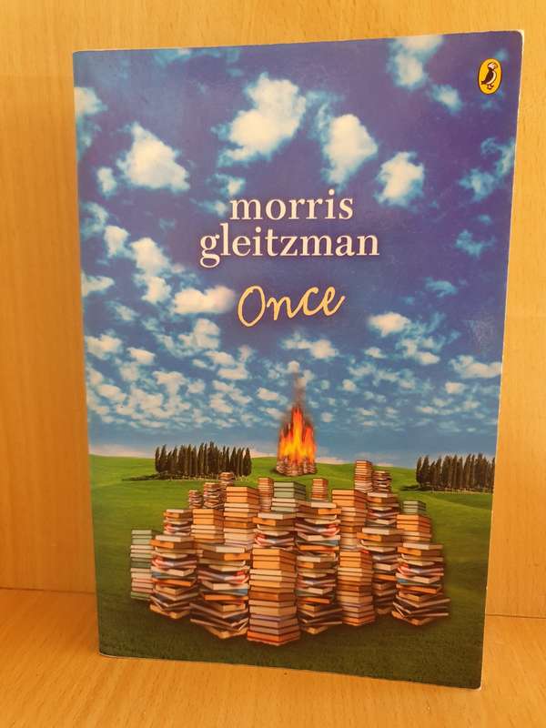 Once: Morris Gleitzman (Paperback)