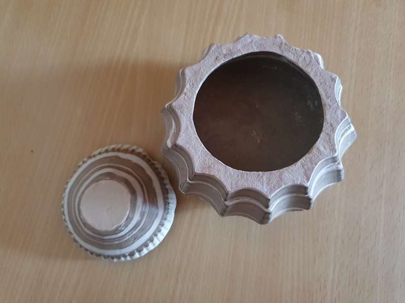 Stoneware Lidded Dish