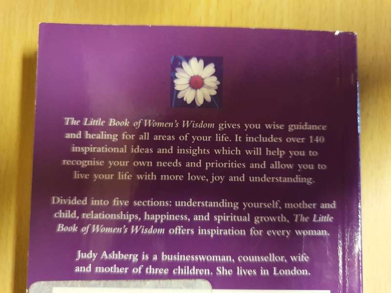 The Little Book of Women`s Wisdom : Judy Ashberg (Paperback)
