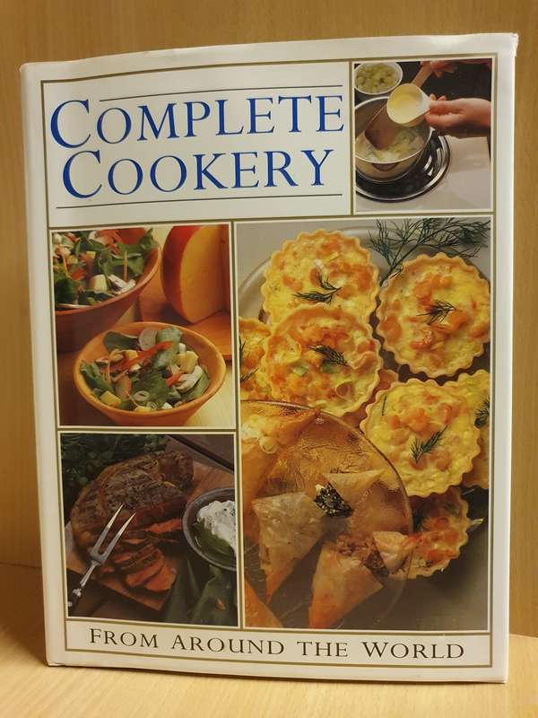 Complete Cookery From Around the World (Hardcover)