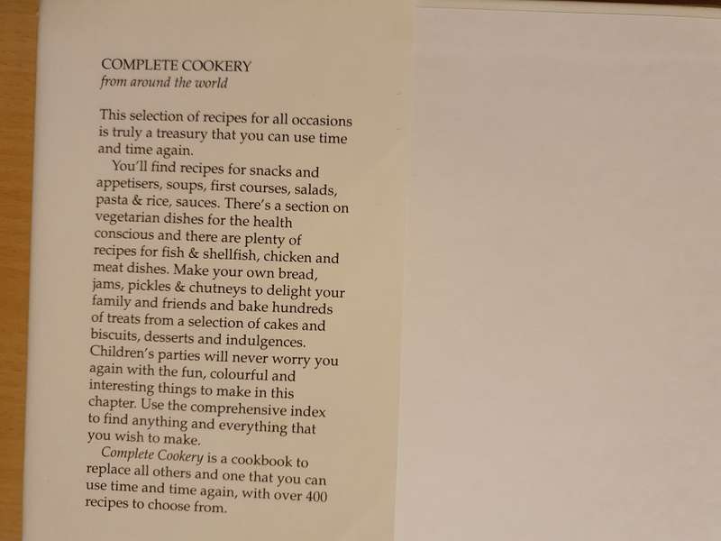 Complete Cookery From Around the World (Hardcover)