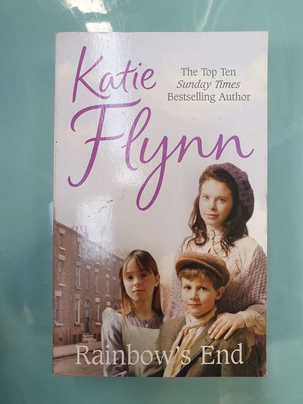 Rainbow`s End: Katie Flynn (Paperback)