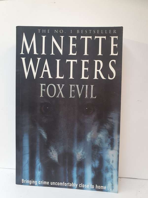 Fox Evil: Minette Walters (Paperback)