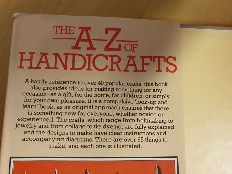The A-Z of Handicrafts (Hardcover)