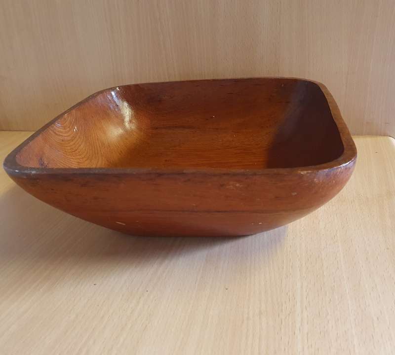 Square Wooden Bowl - 25cm x 25cm height 10cm