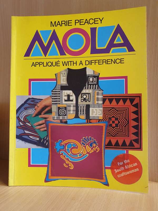 Mola - Applique with a difference : Marie Peacey (Paperback)