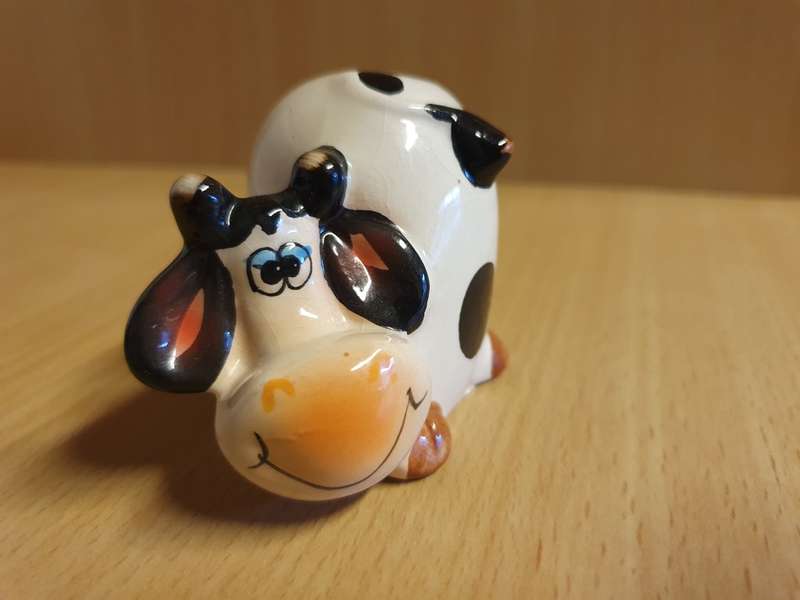 Small Ceramic Cow Figurine Toothpick Holder