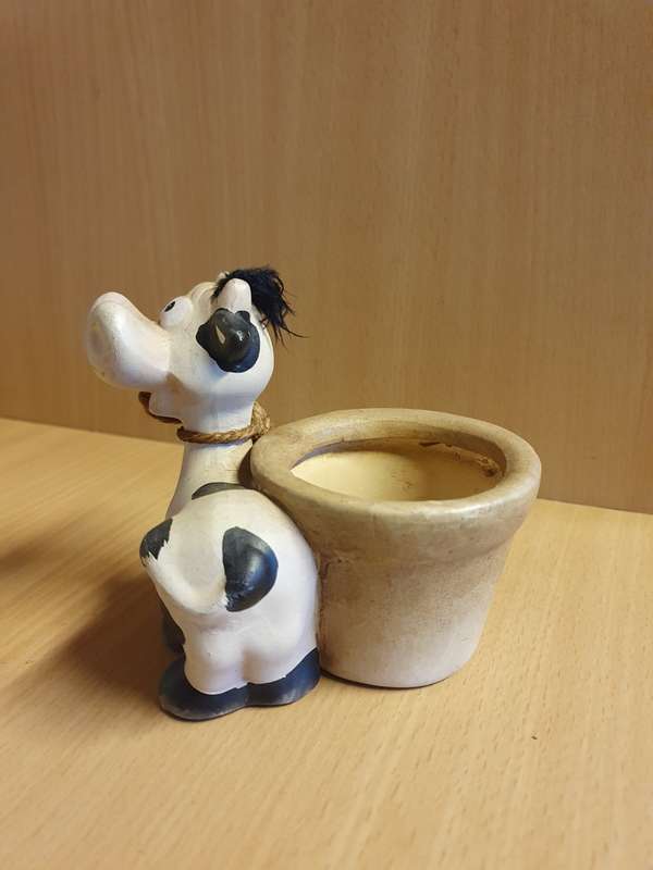 Small Cow Figurine Plant Pot/Planter