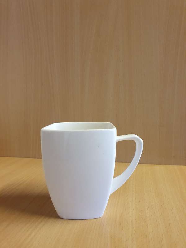 White Porcelain Coffee Mugs