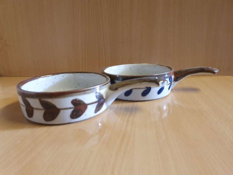 Set of 2 Ceramic Dishes