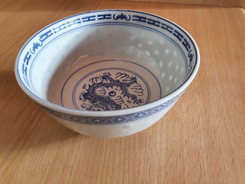 Blue & White Chinese Bowl - width 11cm height 5cm