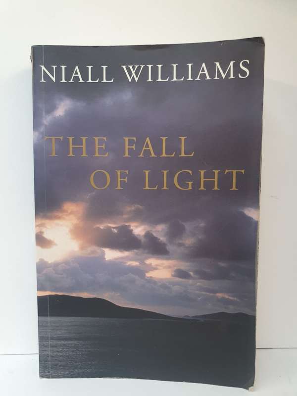 The Fall of Light: Niall Williams (Paperback)