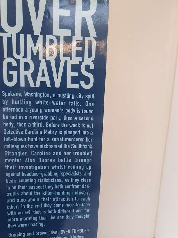 Over Tumbled Graves: Jess Walter (Hardcover)
