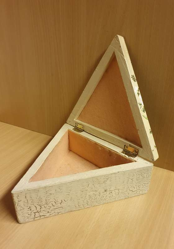 Lidded Wooden Box