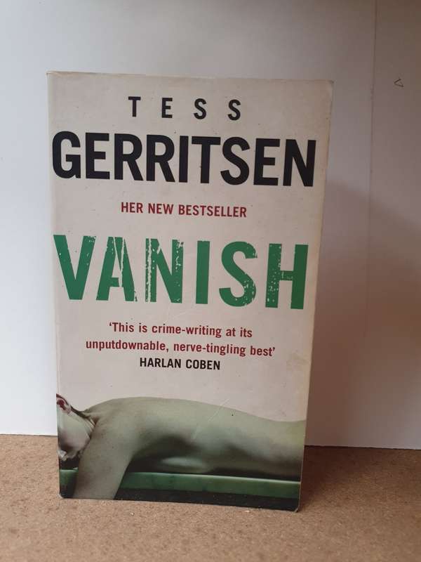Vanish : Tess Gerritsen (Paperback)