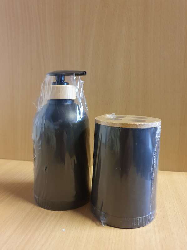 Set of 2 Plastic Soap Dispenser & Toothbrush Holder  (new condition)