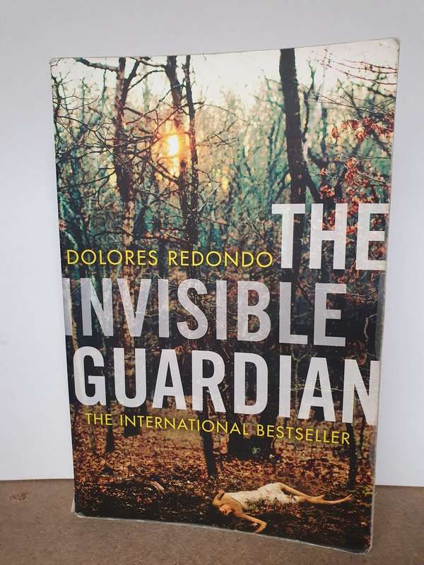 The Invisible Guardian: Dolores Redondo (Paperback)