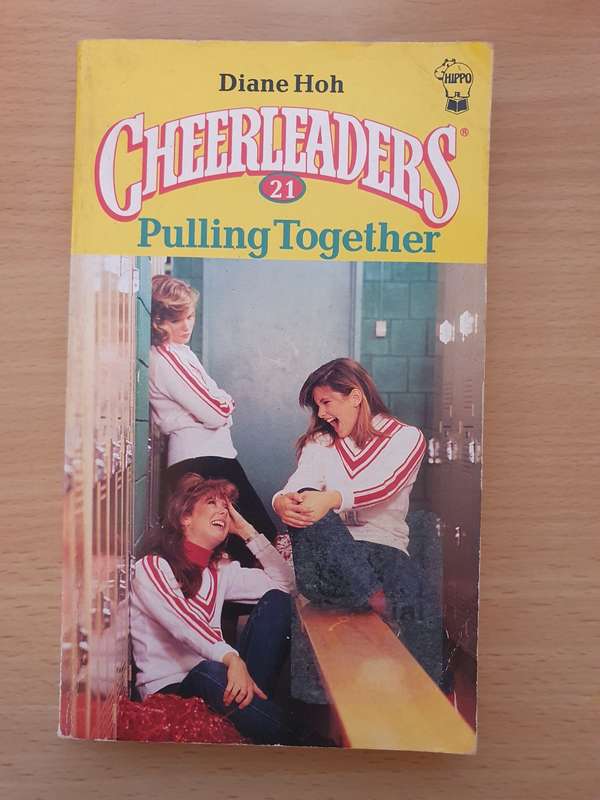Cheerleaders No. 21 - Pulling Together: Diane Hoh (Paperback)