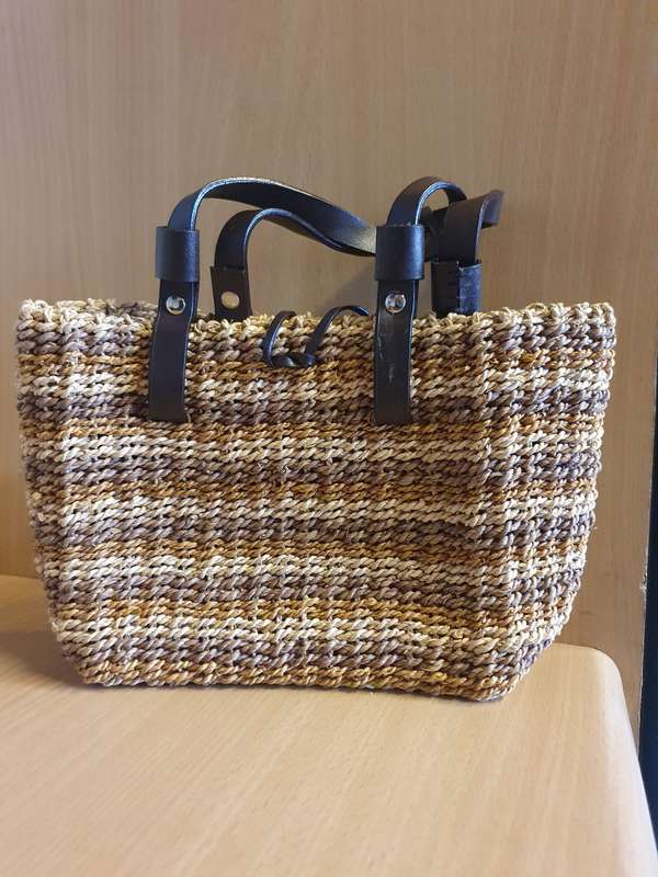 Small Handbag (25cmx 15cm)