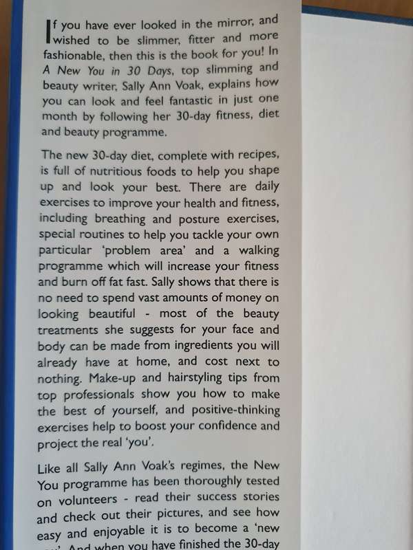 A New You in 30 Days: Sally Ann Voak (Hardcover)
