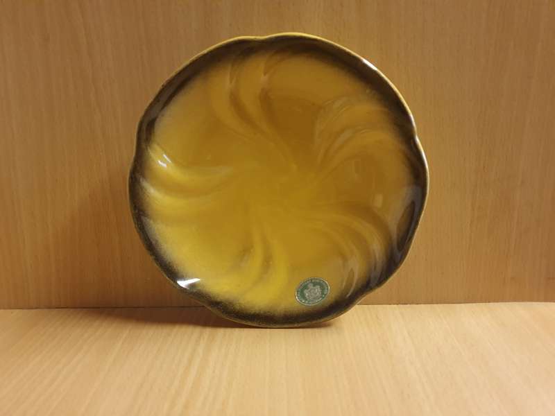 Gouda Royal Pottery Plate (Holland) - width 17cm