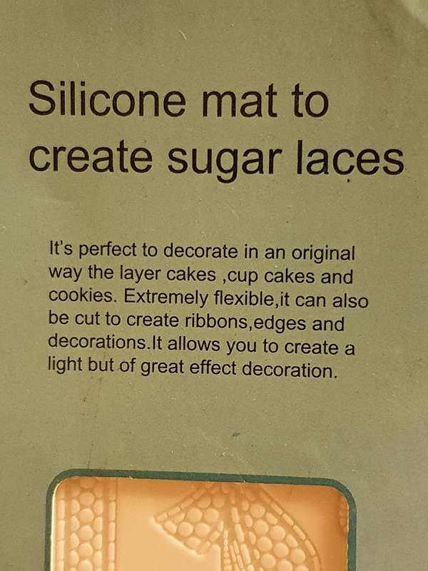 Silicone Mat to Create Sugar Laces