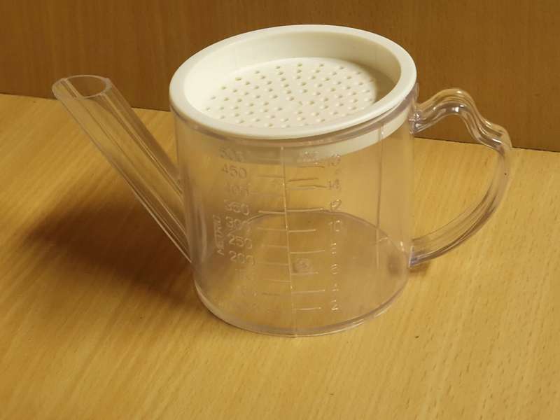2 Cup Measuring Separator Strainer