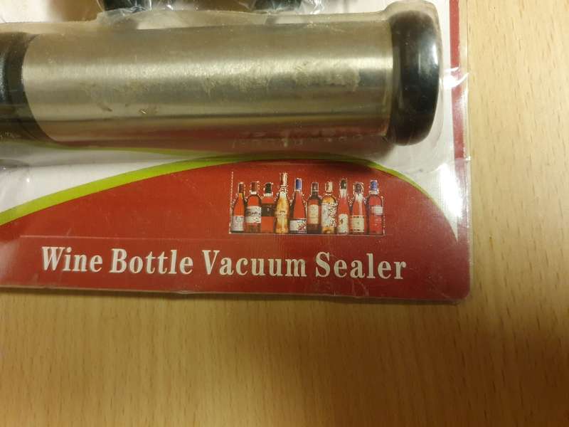 Wine Bottle Vacuum Sealer