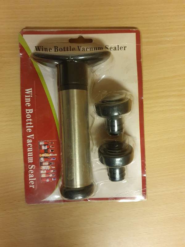 Wine Bottle Vacuum Sealer
