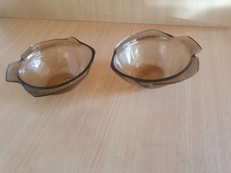 Set of 2 Vintage Glass Fish Shaped Bowls