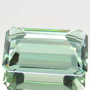 21.04ct GORGEOUS AAA GREEN AMETHYST OCTAGON GEMSTONE