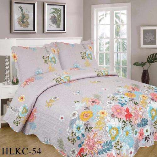 3 piece  Quilt Set includes 2 matching pillowcases