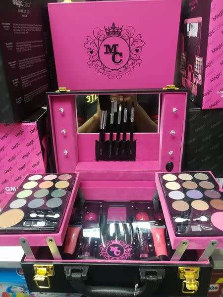 Magic Color Make-up Kit