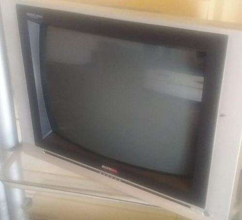 ROYAL 54 CM TV